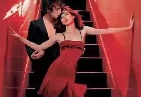 国产熟女卧室激情视频,揭秘私密空间里的情感火花