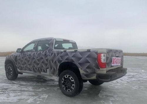 国产大尺寸皮卡视频播放,驾驭力量，驰骋天地